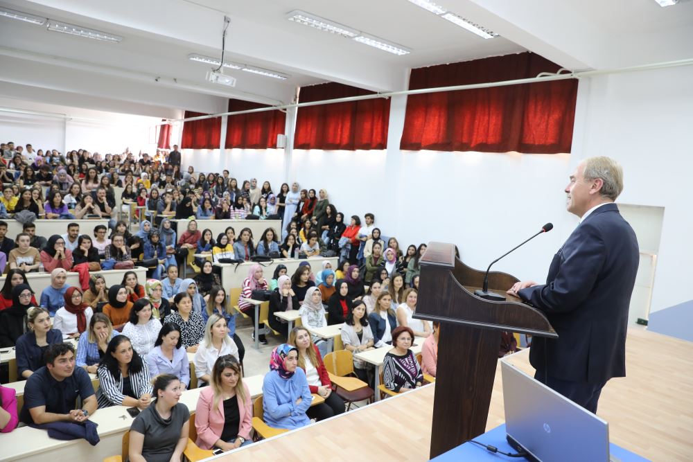 Sağlık Üniversitemizde Dersler Başladı