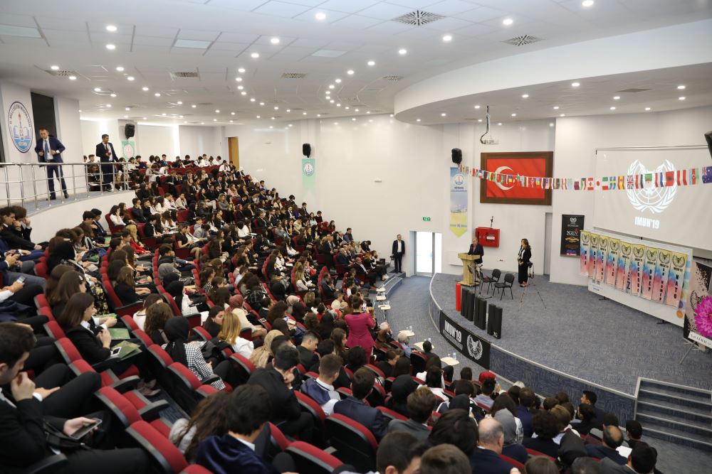 KÜTAHYA’DA MODEL BM KONFERANSI GERÇEKLEŞTİ