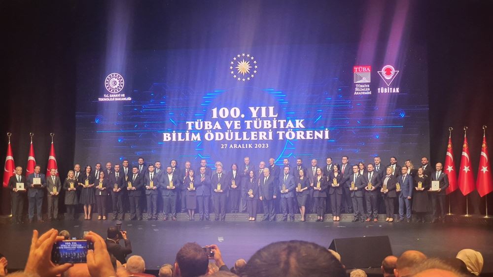 TÜBA VE TÜBİTAK BİLİM ÖDÜLLERİ TÖRENİ GERÇEKLEŞTİ