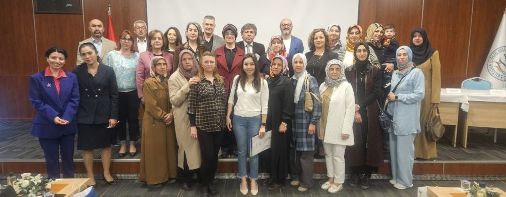 “ÇÖLYAK HASTALIĞINA MULTİDİSİPLİNER YAKLAŞIM” KONULU PANEL DÜZENLENDİ